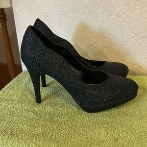 Fioni Sparkly Black Heels- Size 7